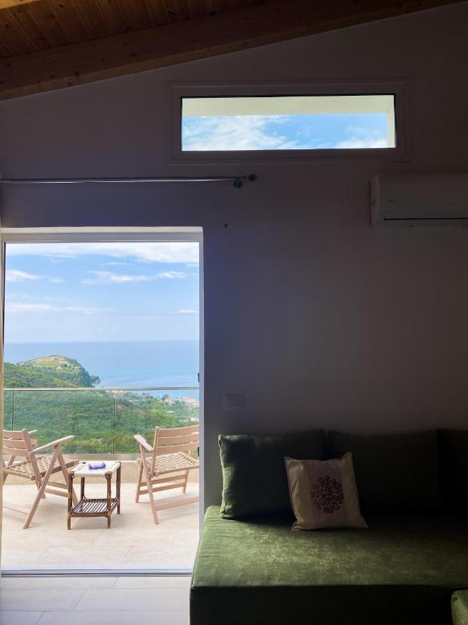 Elea Guesthouse Himare Exterior foto